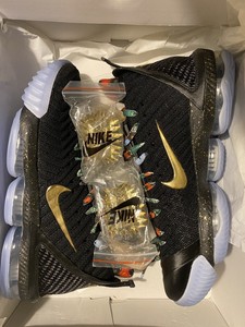 lebron 10 watch the throne