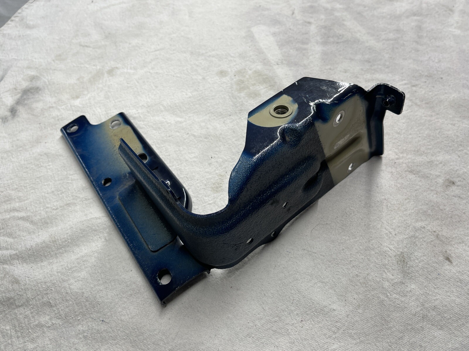 Ferrari California 2008-14 RH Passenger Side Headlight Tub 82858600
