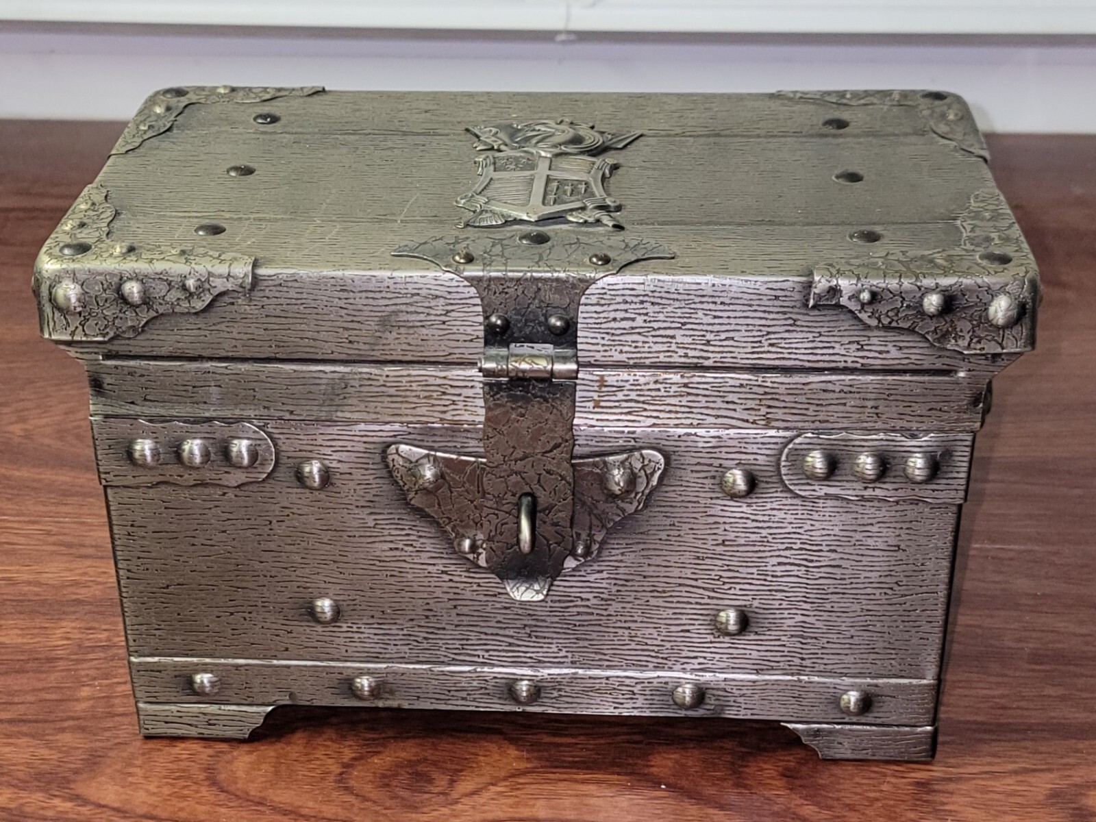 Vintage Gin Scotch liquor bottle box w/shot glasses eBay