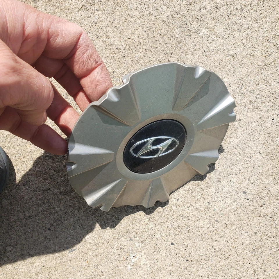 ***** Центральный колпак колеса от оригинального производителя Hyundai Sonata 2015 2016 2017 52960-c1300 - Изображение 2 из 4