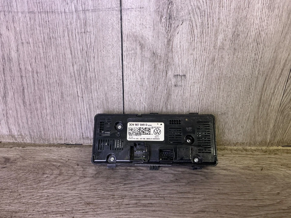 # 2018-2023 Volkswagen Atlas Rear Console Heater A/C control OEM3CN 907049 D - Изображение 3 из 4
