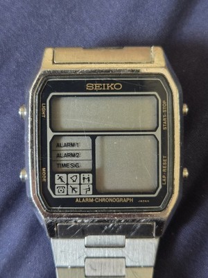 Vintage Seiko Running Man Watch D138 4009 - Needs Battery