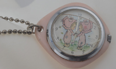 Rare Vintage 1973 Hallmark cards Picco Holy Hobbie Watch Pendant Pink Runs great