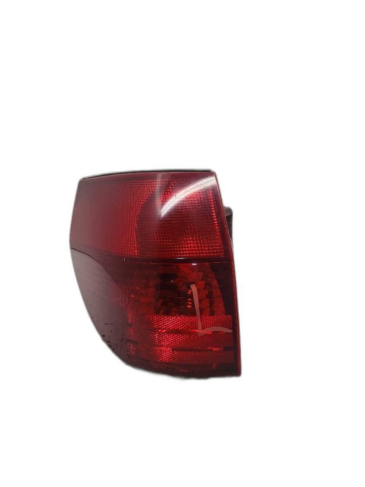 Driver Left LH Tail Light Quarter Panel Mounted 2004-2005 SIENNA  Tested OEM