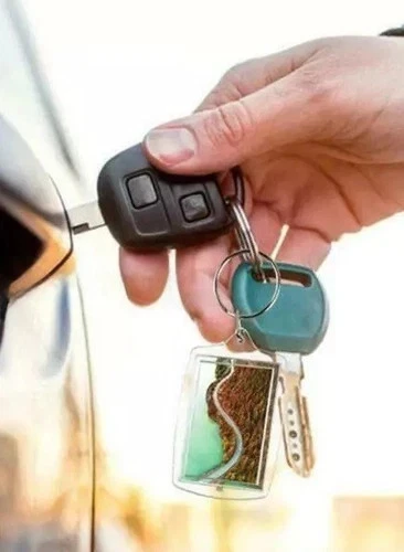 Ruth Moschner--accc ,-- 1x Druck, 1 x Schlüsselanhänger, 1 x Postkarte - Bild 2 von 4