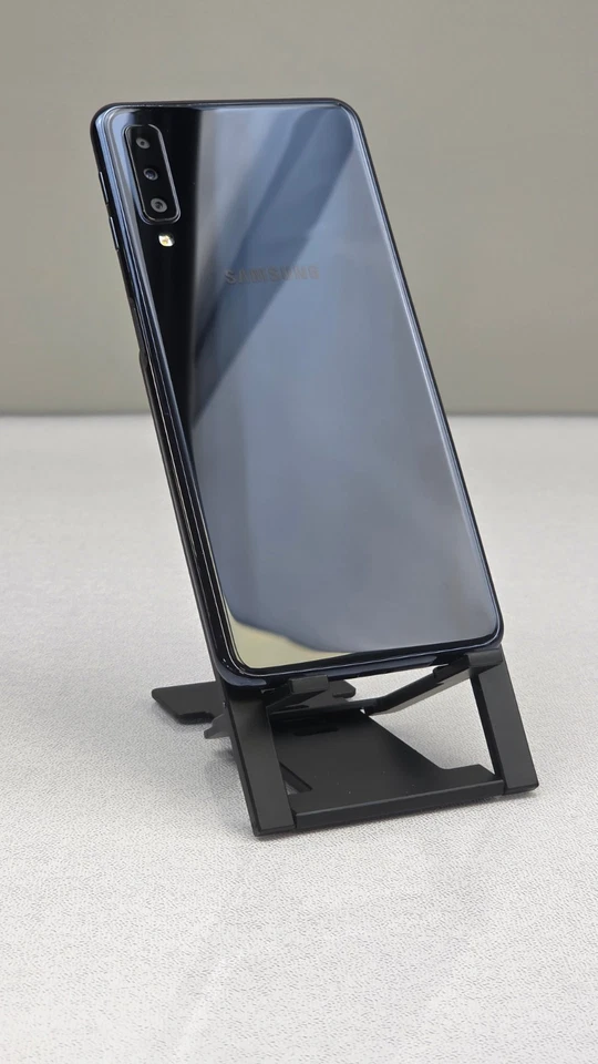 Samsung Galaxy A7 (2018) · 64GB, photo 4 of 5