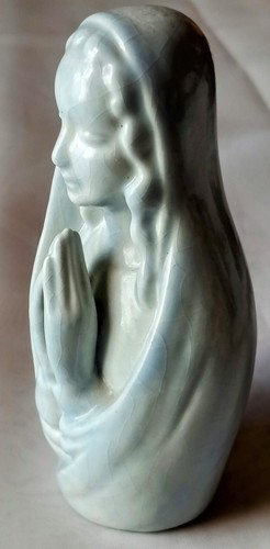 Vtg. 1986 Praying Virgin Mary Madonna Figurine Blue White Ceramic Décor #B IL#3 - Picture 4 of 7
