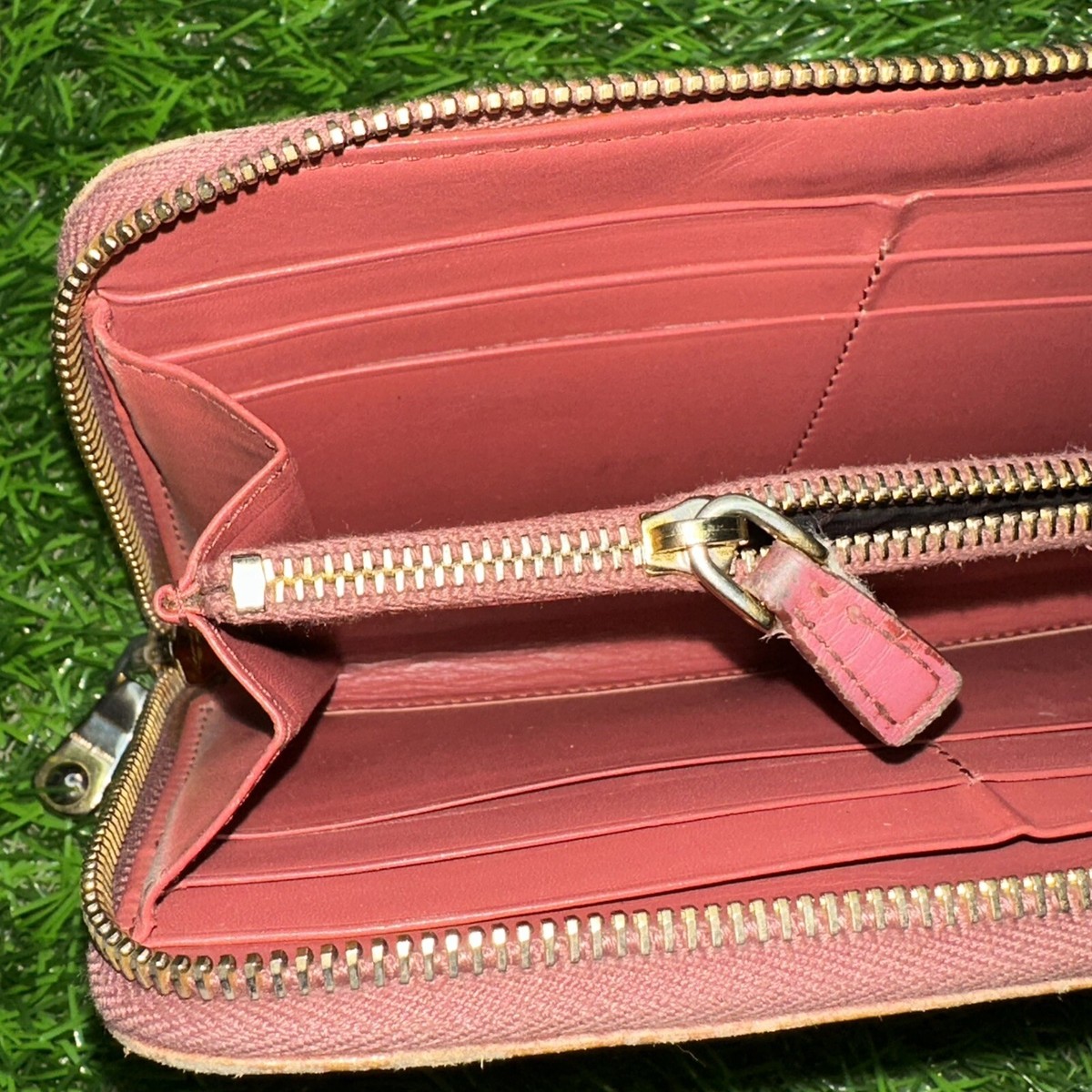 MIU MIU Crocodile Embossed Leather Zip Long Wallet Light Pink