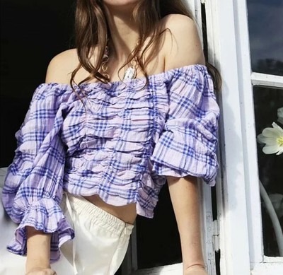 shoulder ruffle