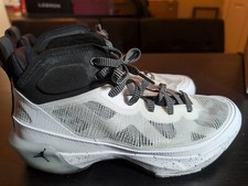 Size 10 - Air Jordan 37 Oreo - DD6958-108