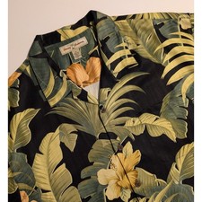 NWOT Tommy Bahama Silk Mens XL Hawaiian Shirt Black Tropical Palm Leaf VERY NICE