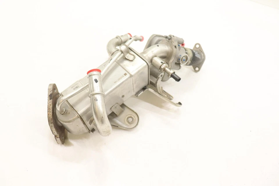 GMC SIERRA 1500 EGR 2020-2024 válvula de recirculación de escape y enfriador OEM 40009037 Foto 3 de 4