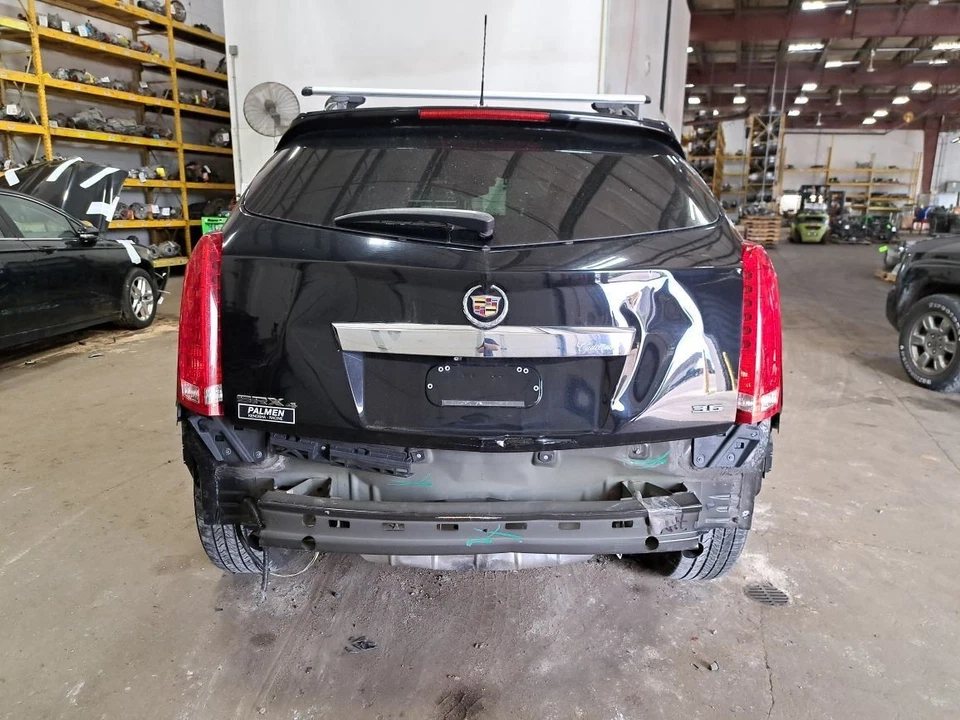 Cilindro maestro de freno Srx Sku #4190455 2015 Foto 4 de 4