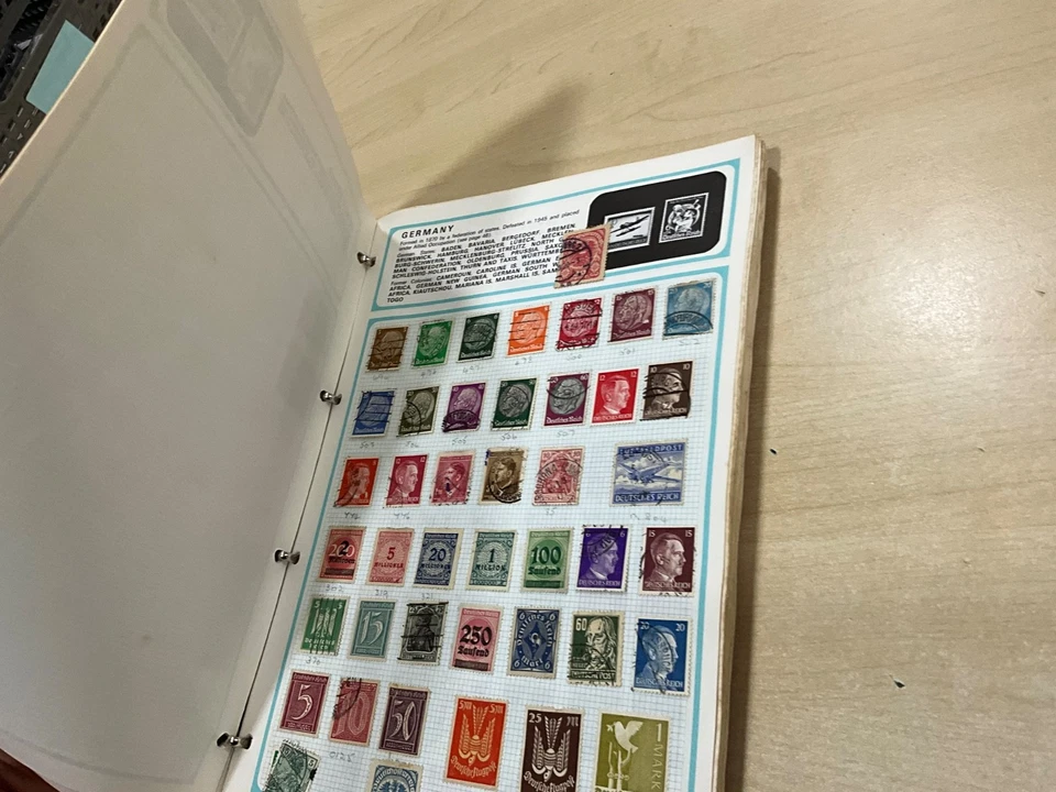 world stamps good all world album @17 - Image 4 of 4