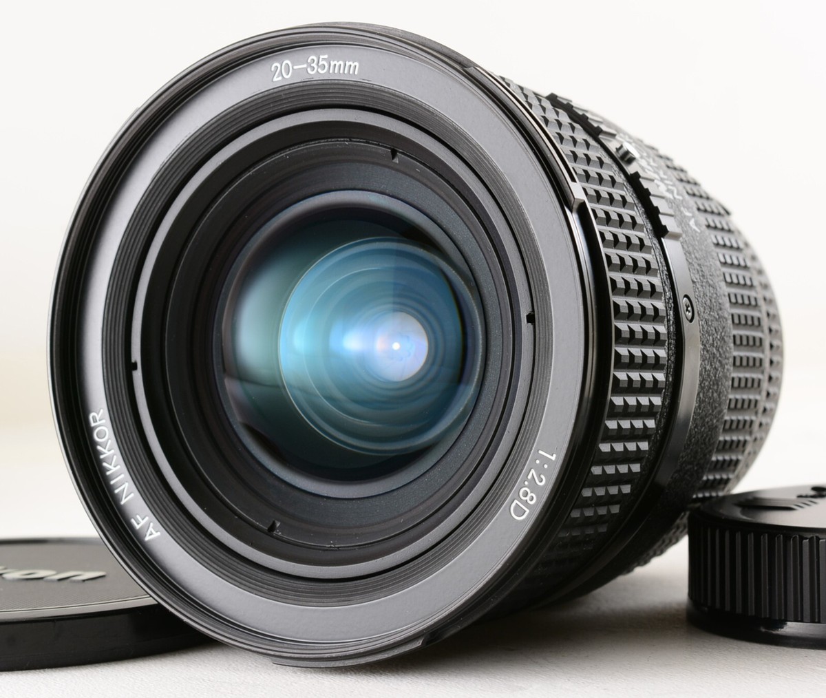 Nikon AF Nikkor 20-35mm f/2.8 D Wide Angle Zoom Lens From Nikon AF Nikkor 20-35mm f/2.8 D Wide Angle Zoom Lens From