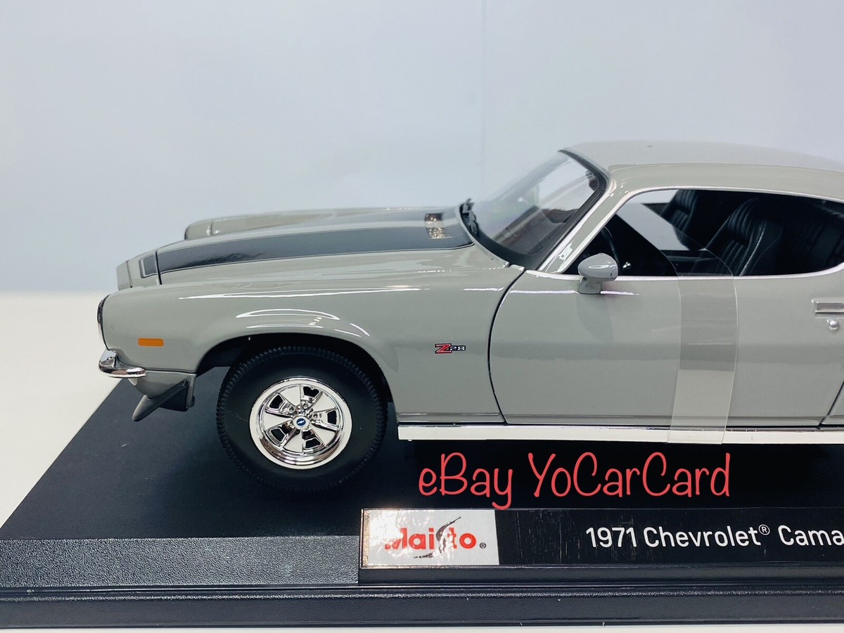 希少 Maisto マイスト 1/18 1971 CAMARO カマロ シルバー Maisto Chevrolet Camaro 1971 1:18 gray - collectible car