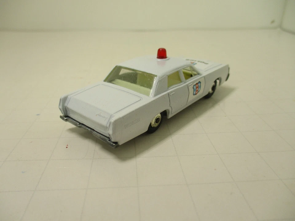 Lesney Matchbox No. 55D-1 Restored-Modified Mercury Police Car, red dome swap. - Image 4 of 4