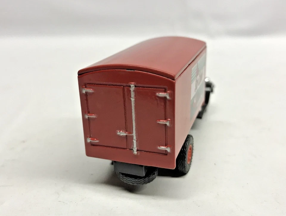 Литой классический грузовик доставки Texaco Peterbilt в масштабе HO IMEX 870174 - Изображение 4 из 4