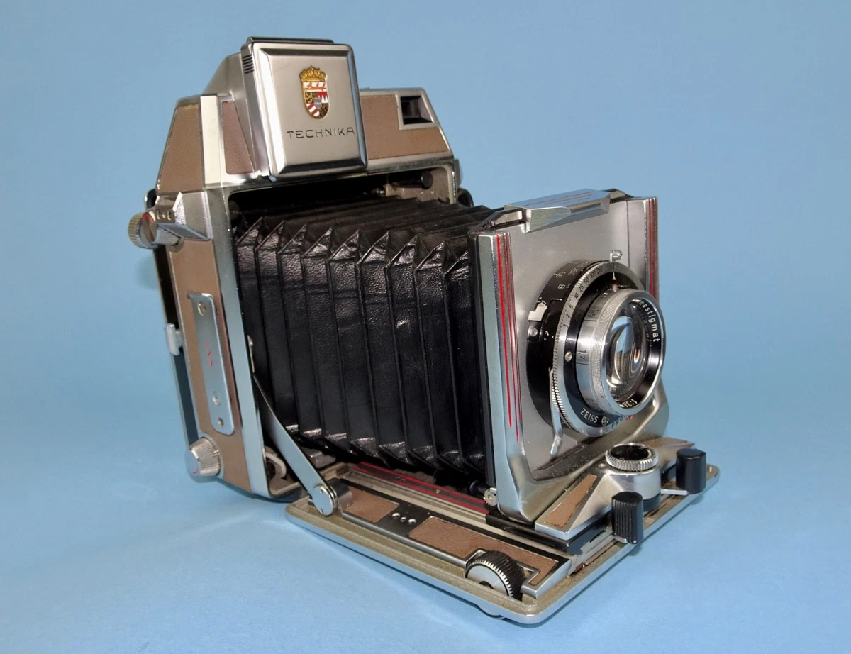 Linhof: Technika II Price Guide: estimate a camera value