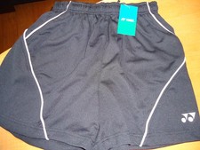 One Pair of Yonex Badminton Shorts 1547-007 Size M