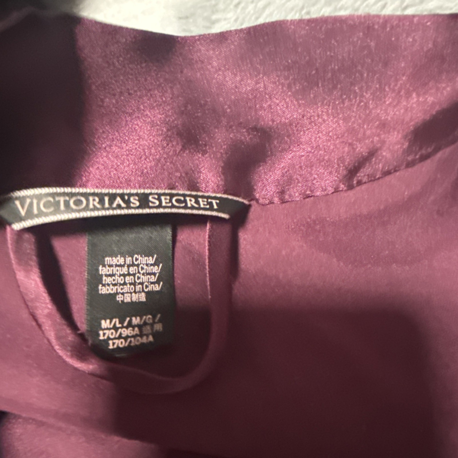 Victoria's Secret Purple Satin Lace Robe M/L Long Sleeve Tie Closure