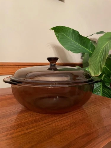 Vintage Pyrex 024 Corning Bowl Amber Brown Casserole Dish Ovenware 2L With Lid