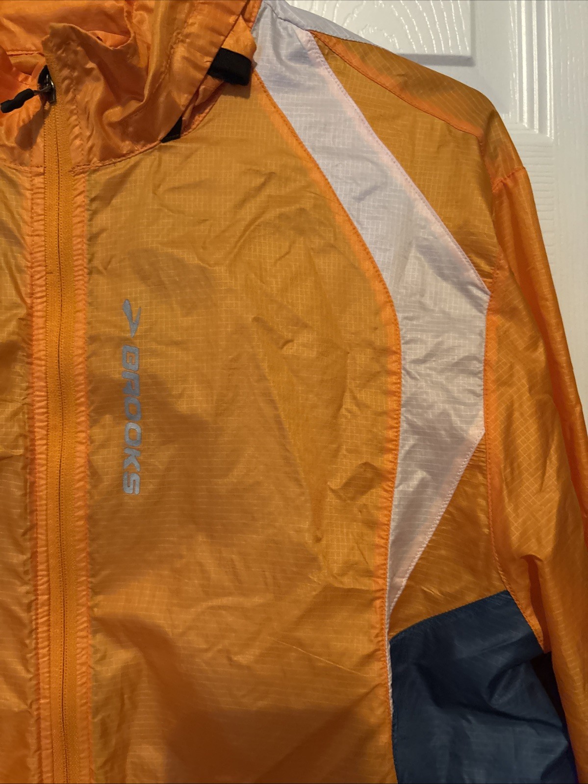 Brooks Running Jacket Windbreaker Shell Shelter T… - image 5