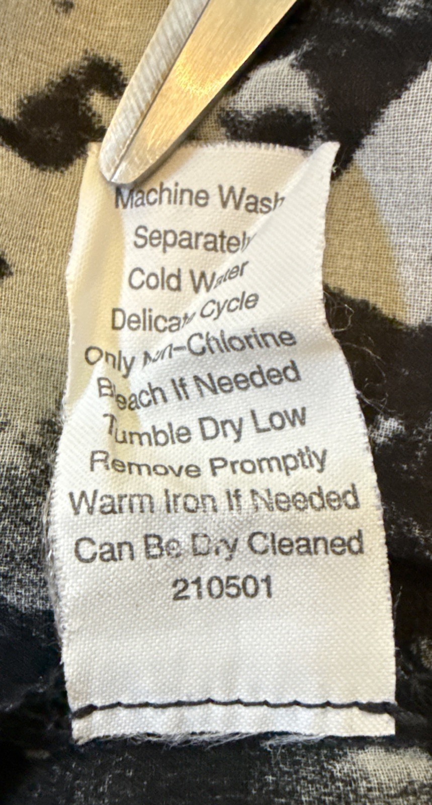 Cabi Snakeskin Sheer Pullover Blouse Python Size … - image 14