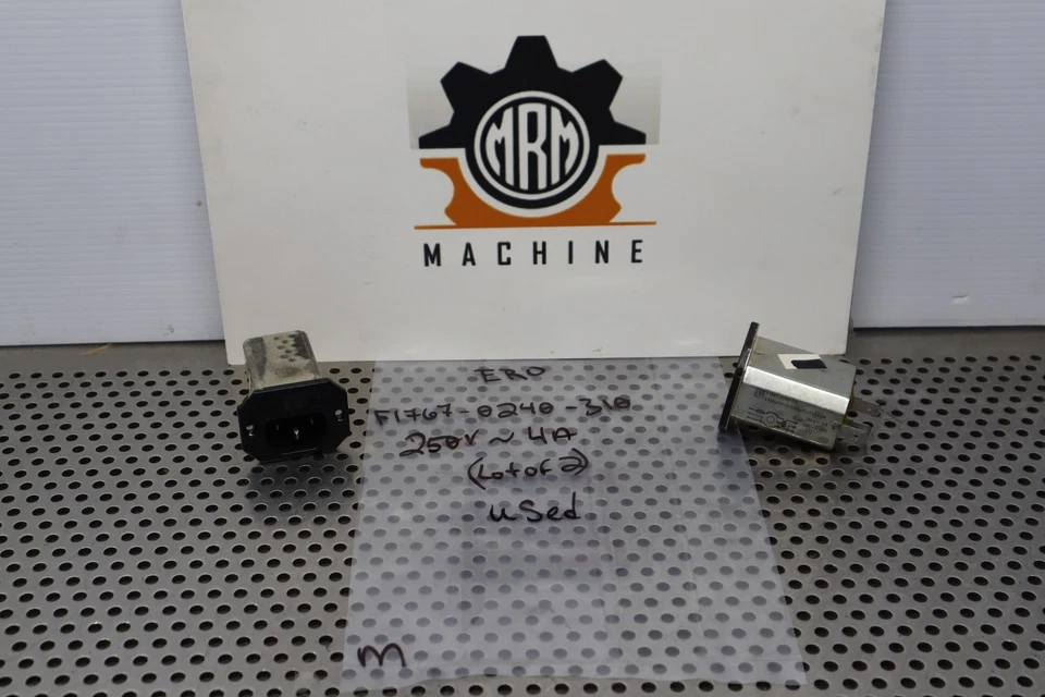 ERO F1767-0240-310 250V 4A 565-3 HPF Usado Con Garantía (Lote de 2) Foto 2 de 4