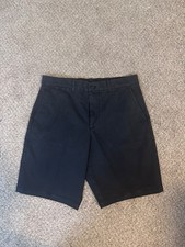 GAP Shorts Men s 31 Above Knee 10 Inseam Blac...