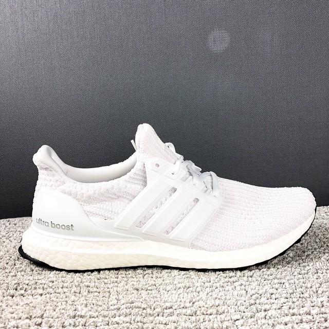 triple white ultra boost 4.0