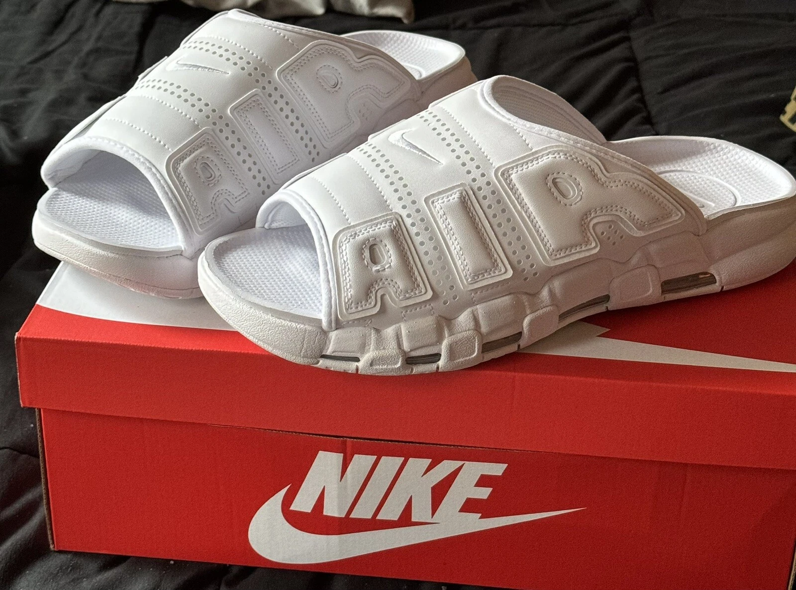 Nike uomo Air More Uptempo Slide NA triple bianche slide FD9884 101 taglia (15)