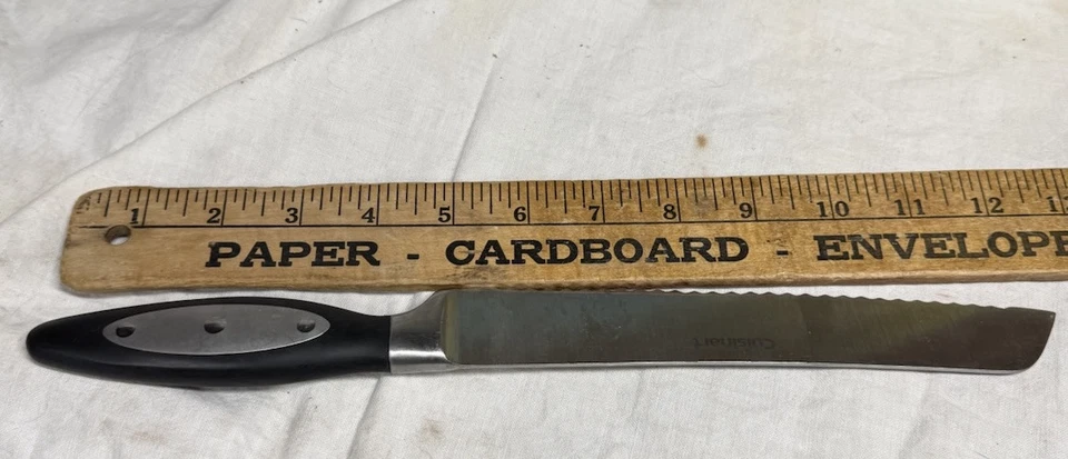 Cuisinart 8 英寸锯齿面包刀带黑色手柄锋利清洁 — 第 3/4 张图片