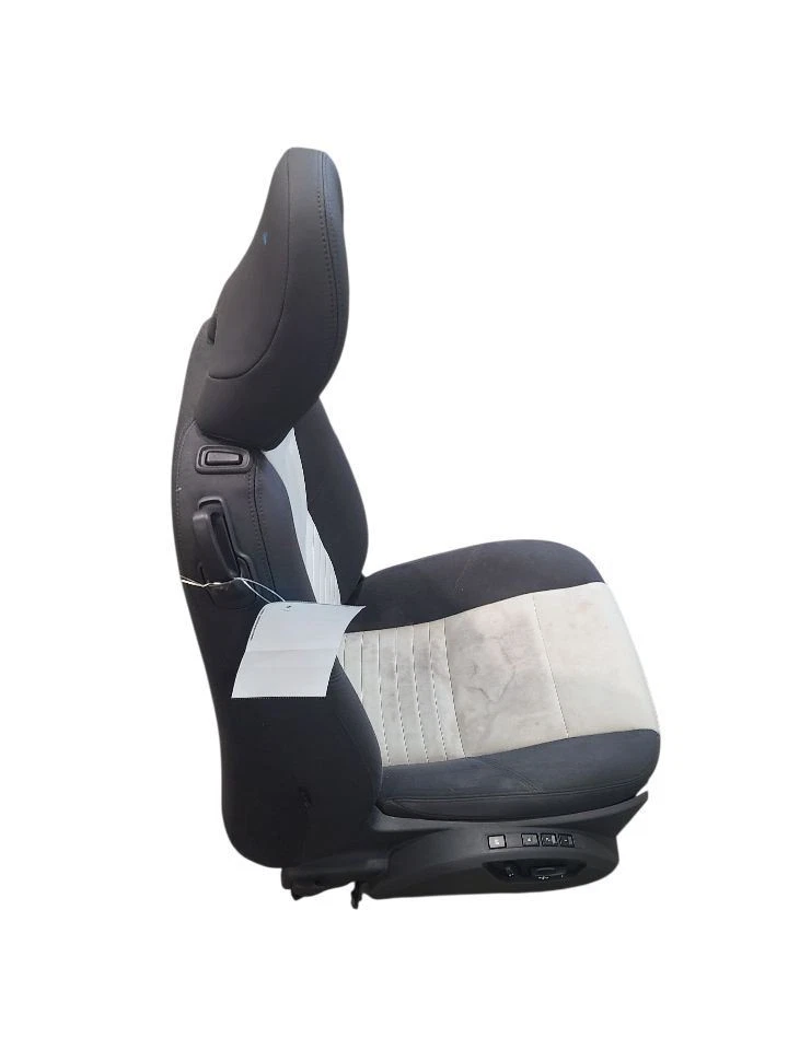 Passenger Front Seat Bucket Cloth Fits 07-13 VOLVO 30 SERIES 645124 — 第 2/4 张图片