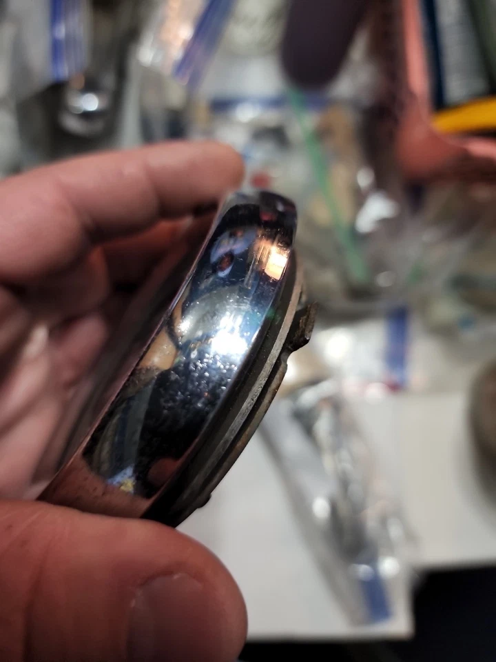 Ford Mainline Ranch Wagon 1952 sedán bocina tapa botón FAA-3627-B fabricante de equipos originales Fomoco  Foto 3 de 4