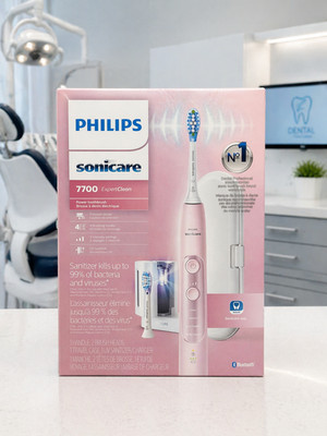 Philips Sonicare ExpertClean 7700 Electric Toothbrush with UV Sanitizer Pink NEW
