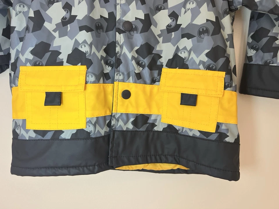 Abrigo de lluvia Western Chief Batman 2019 talla 3T- Chaqueta polar y acolchada forrada Foto 3 de 4