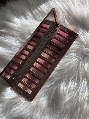 Charlotte Tilbury Pillow Talk Instant Eye Palette - Limited Edition. New, Unused