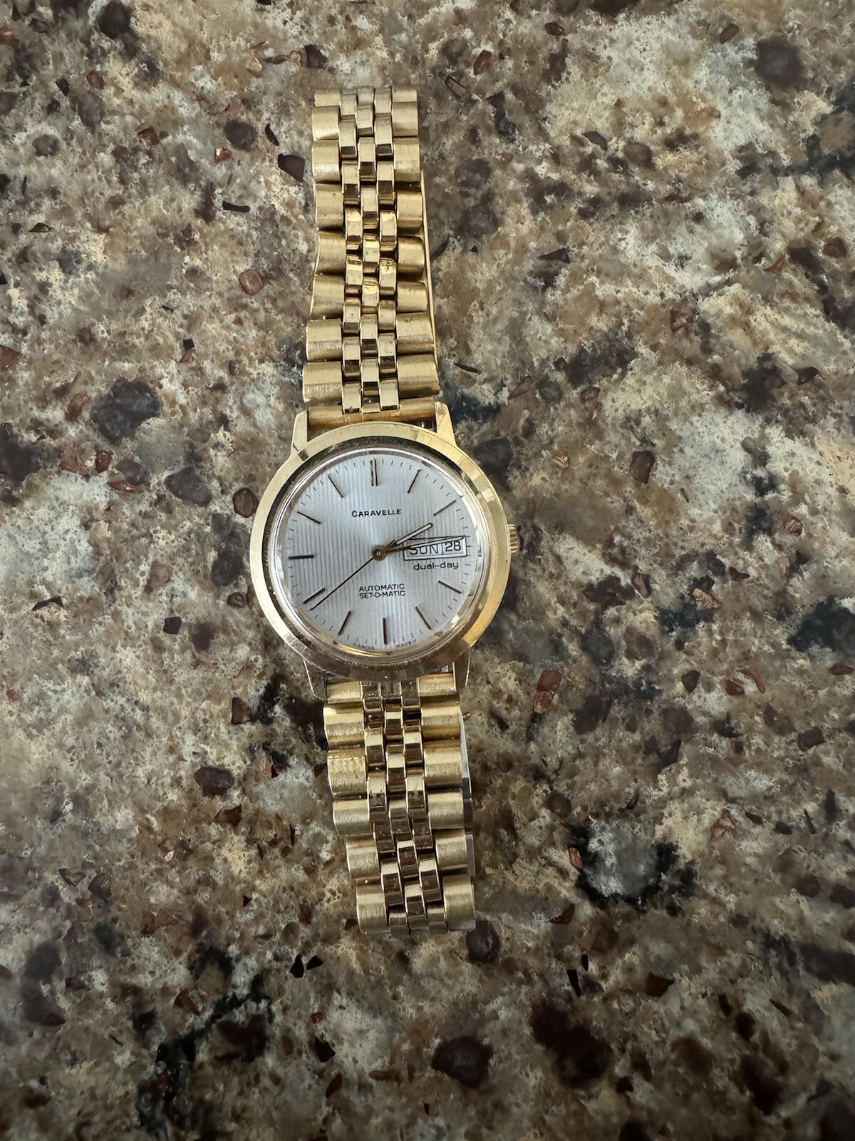 Picture 1 of 5