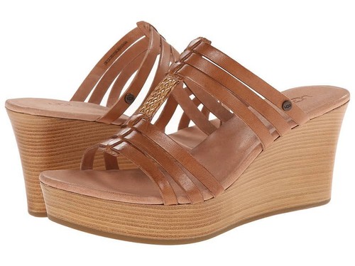 UGG AUSTRALIA \