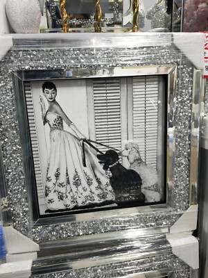 Audrey Hepburn Liquid Art Bild 55x55cm im Crushed Diamond Spiegelrahmen