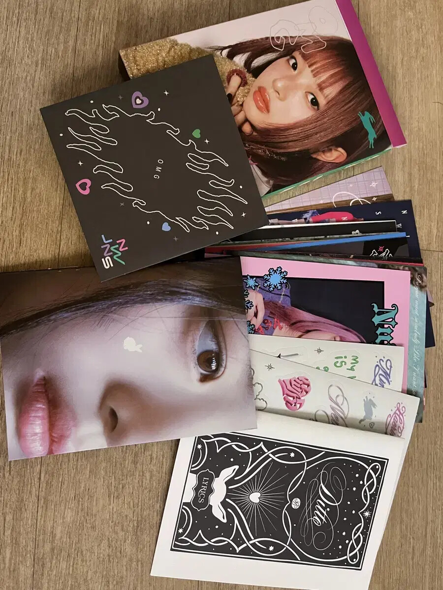newjeans hanni Ditto solo album release album Photocard batch | eBay