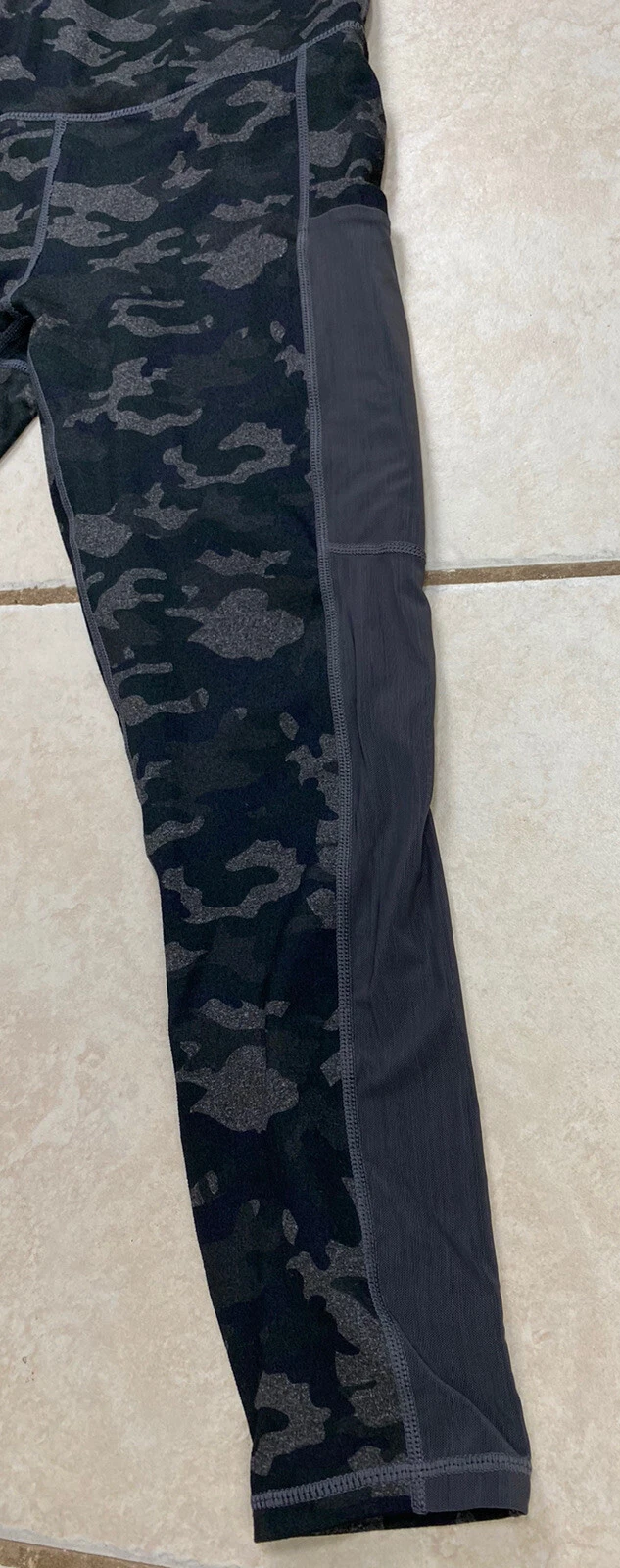 fabletics mid-rise camo printed powerhold pockets leggings