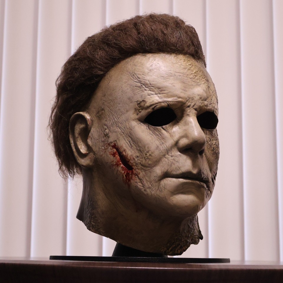 Michael Myers Halloween Kills Mask Simon Brandolino EBay michael-myers-halloween-kills-mask-simon-brandolino-ebay