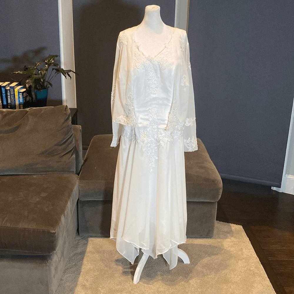 Women's White Chiffon Formal Dress Floral Lace Detail & Matching Jacket  Size 14 | eBay