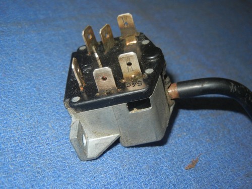 Classic SAAB 900 Wiper Switch Without Headlight Wiper # 8586140 Y1 - Picture 7 of 7