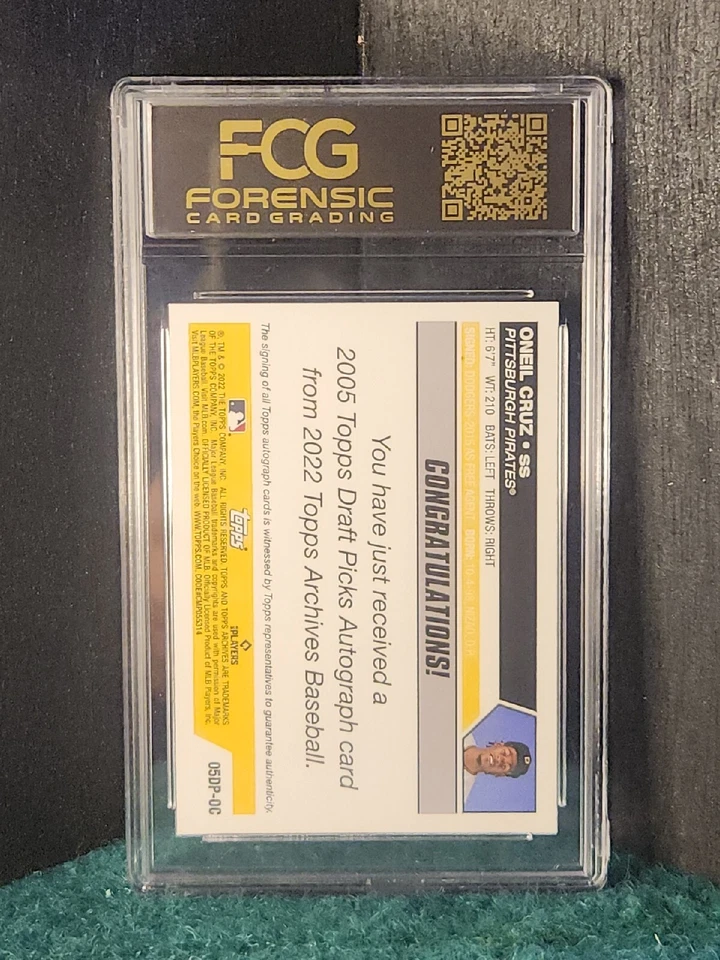 2022 ONeil Cruz Topps Archives Int'l Signing On Card Auto #05DP-OC RC Rookie - Image 2 of 2