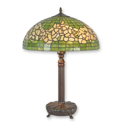 9934366-d bunte Bleiglas Tischlampe Vintage Tiffan.Stil 46x65cm.