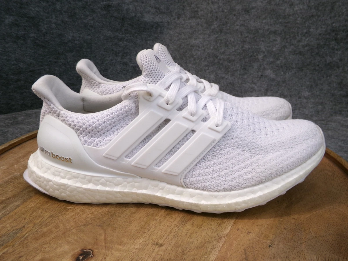 adidas gazelle silver green womens adidas ULTRABOOST 22 Running Shoes | Triple White main image 0