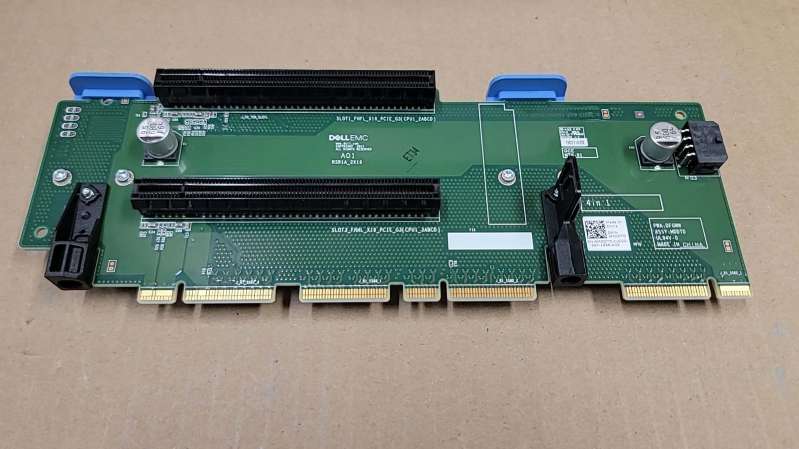 Dell PowerEdge R740XD/740 Dual-Slot PCIe Riser Card Dell P/N: 0MDDTD
